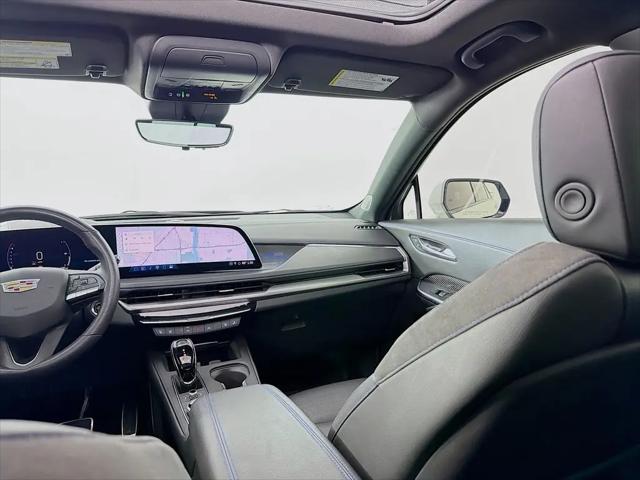 2024 Cadillac XT4 FWD Sport