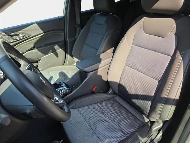 2024 Chevrolet Trax FWD LT