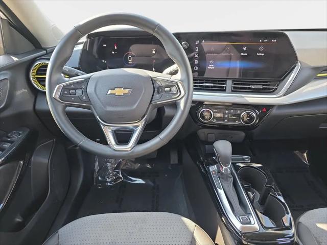2024 Chevrolet Trax FWD LT