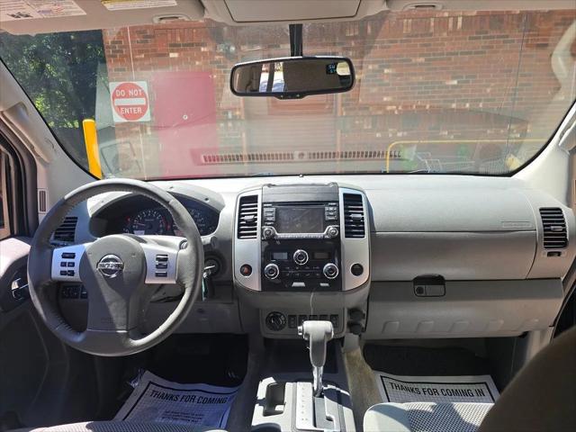 2016 Nissan Frontier SV