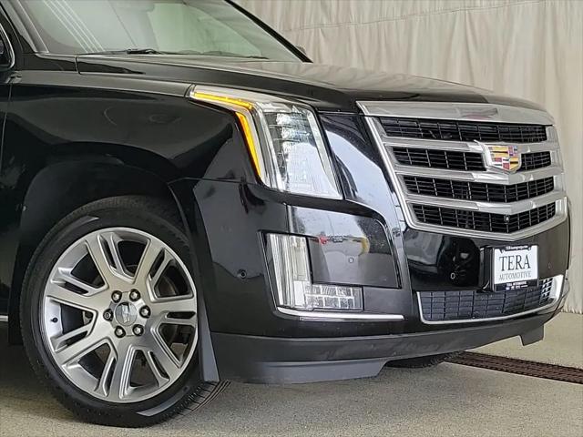 2017 Cadillac Escalade Luxury