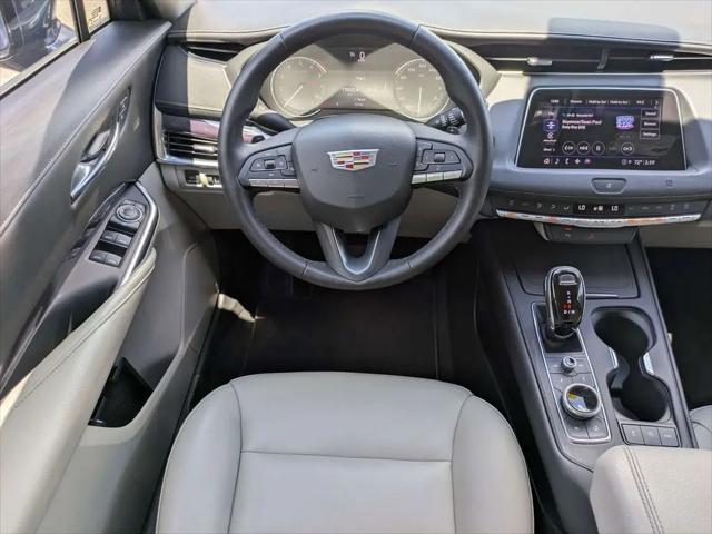 2021 Cadillac XT4 FWD Luxury