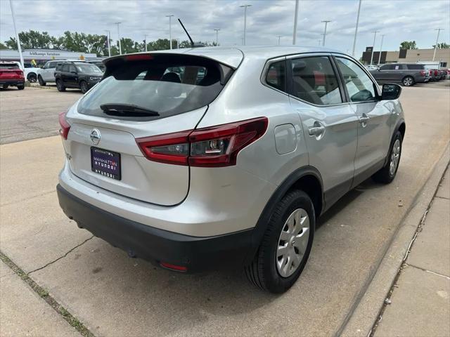 2020 Nissan Rogue Sport S FWD Xtronic CVT