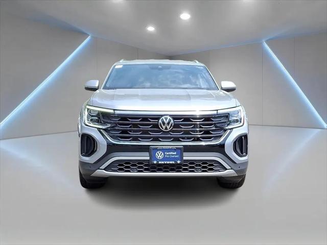2025 Volkswagen Atlas Cross Sport 2.0T SE w/Technology