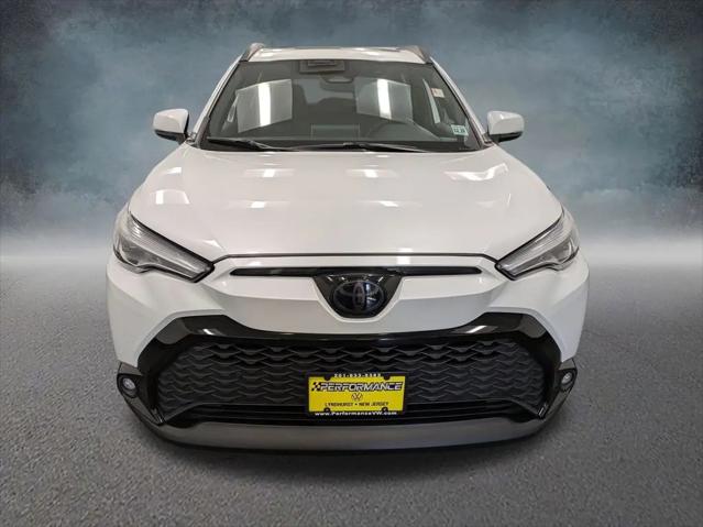 2024 Toyota Corolla Cross Hybrid XSE