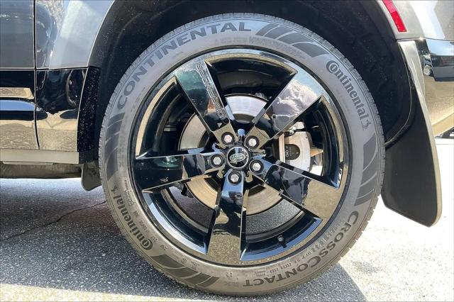 2023 Land Rover Defender 90 X-Dynamic SE