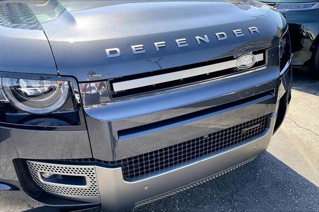 2023 Land Rover Defender 90 X-Dynamic SE