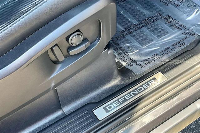 2023 Land Rover Defender 90 X-Dynamic SE