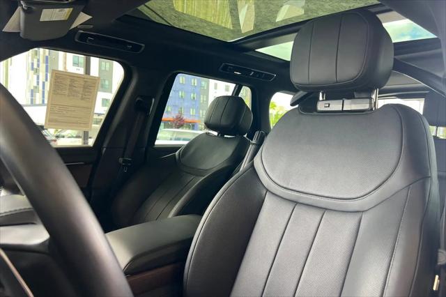 2023 Land Rover Range Rover P530 SE