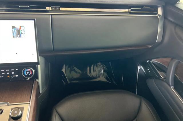 2023 Land Rover Range Rover P530 SE