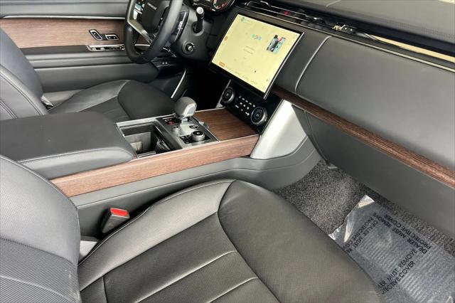 2023 Land Rover Range Rover P530 SE