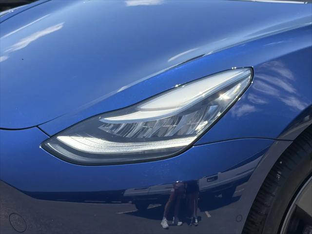 2021 Tesla Model 3 Standard Range Plus Rear-Wheel Drive
