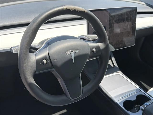 2021 Tesla Model 3 Standard Range Plus Rear-Wheel Drive