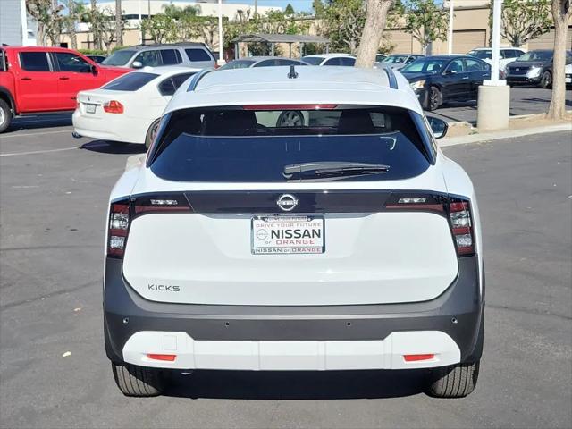 2026 Nissan Kicks SV