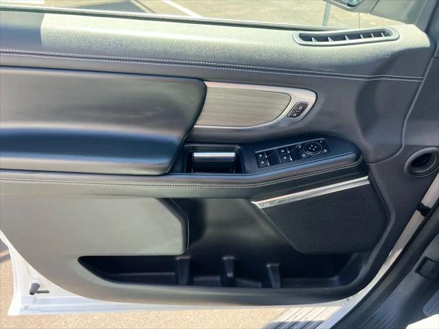 2025 Ford Expedition Platinum MAX