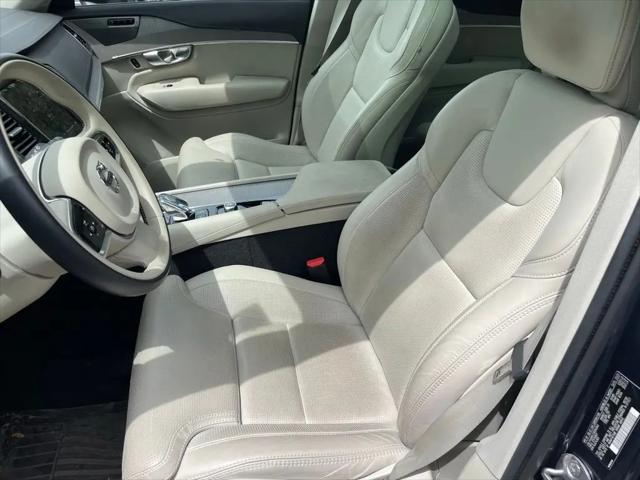 2024 Volvo XC90 Recharge T8 Ultimate 6-Seater