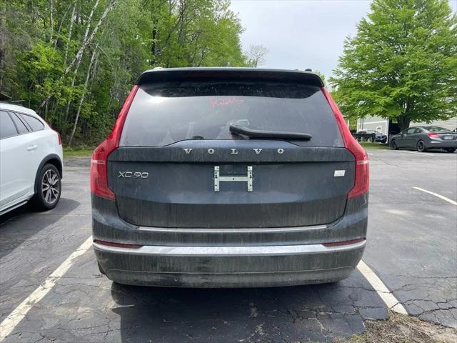2024 Volvo XC90 Recharge T8 Ultimate 6-Seater