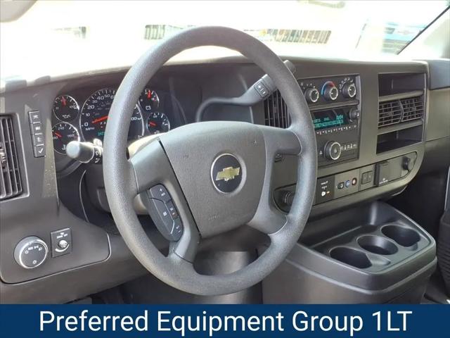 2023 Chevrolet Express Passenger RWD 3500 Extended Wheelbase LT