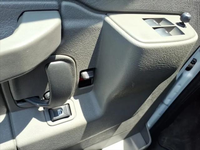 2023 Chevrolet Express Passenger RWD 3500 Extended Wheelbase LT