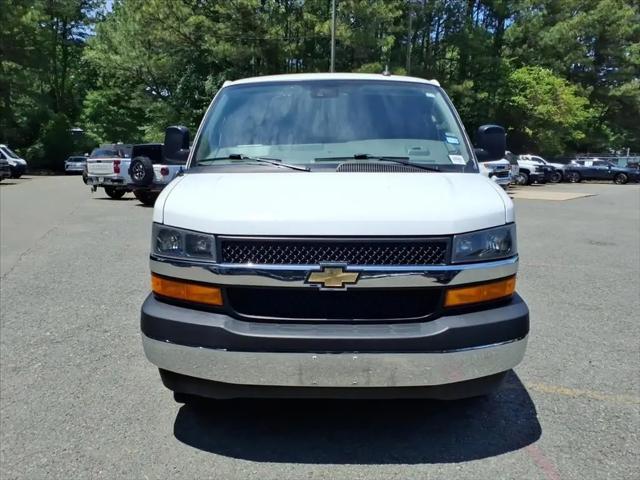 2023 Chevrolet Express Passenger RWD 3500 Extended Wheelbase LT