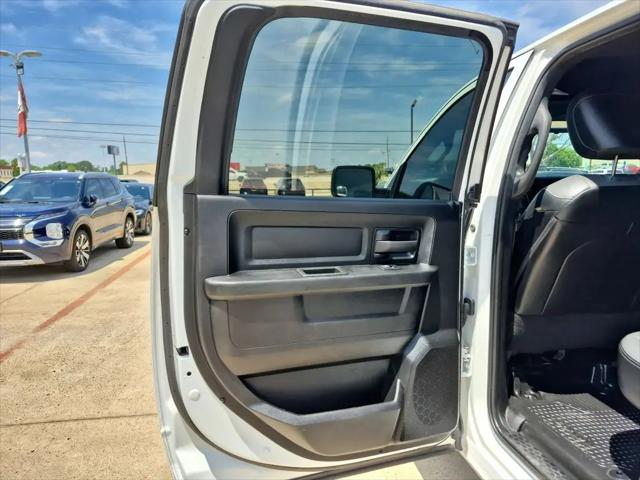 2022 Ram 2500 Tradesman Crew Cab 4x4 8' Box