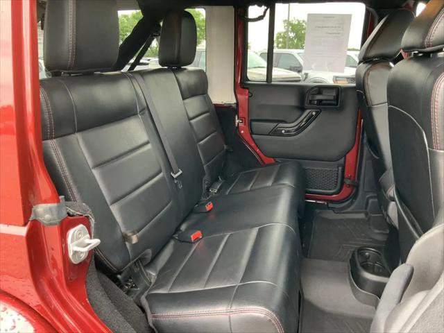 2012 Jeep Wrangler Unlimited Sahara