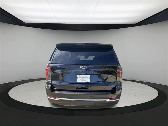 2026 Chevrolet Suburban LS, 4WD
