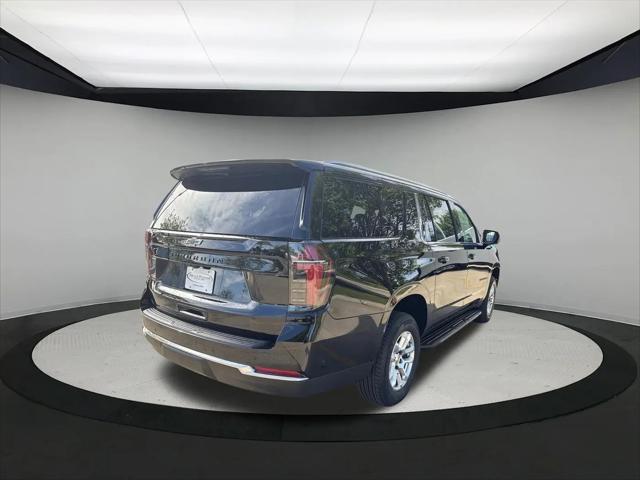 2026 Chevrolet Suburban LS, 4WD