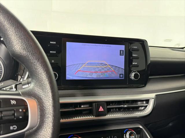 2023 Kia K5 LXS