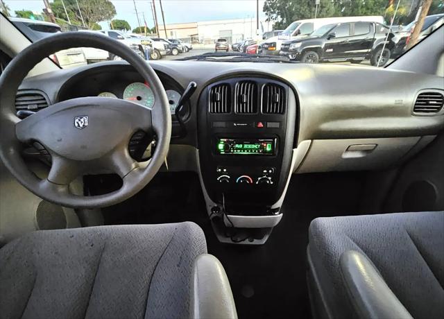 2006 Dodge Grand Caravan SE