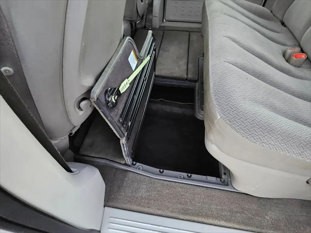 2006 Dodge Grand Caravan SE