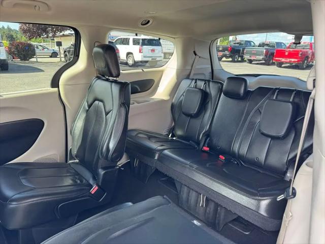 2021 Chrysler Pacifica Touring L