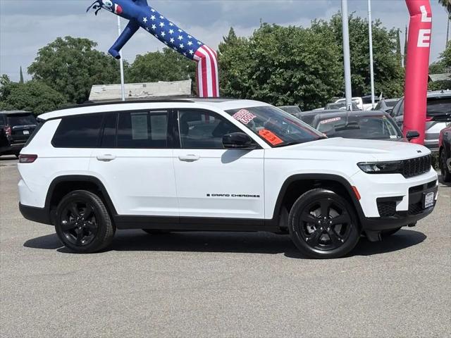 2023 Jeep Grand Cherokee L Altitude 4x4
