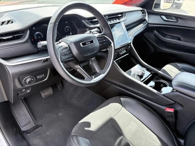 2023 Jeep Grand Cherokee L Altitude 4x4