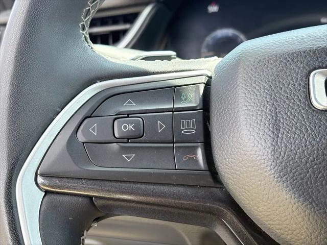 2023 Jeep Grand Cherokee L Altitude 4x4