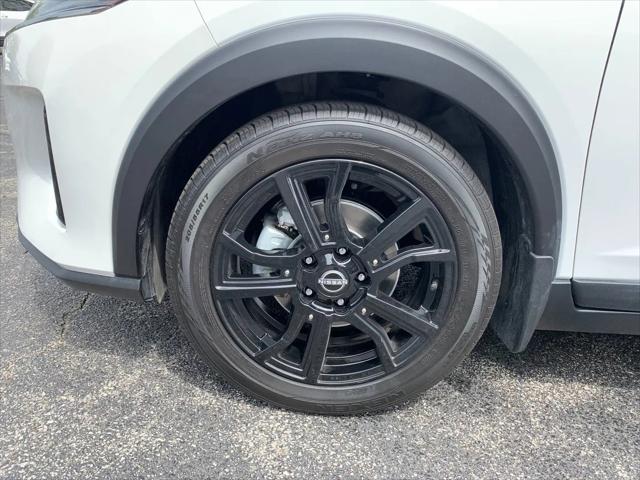 2023 Nissan Kicks SR Xtronic CVT