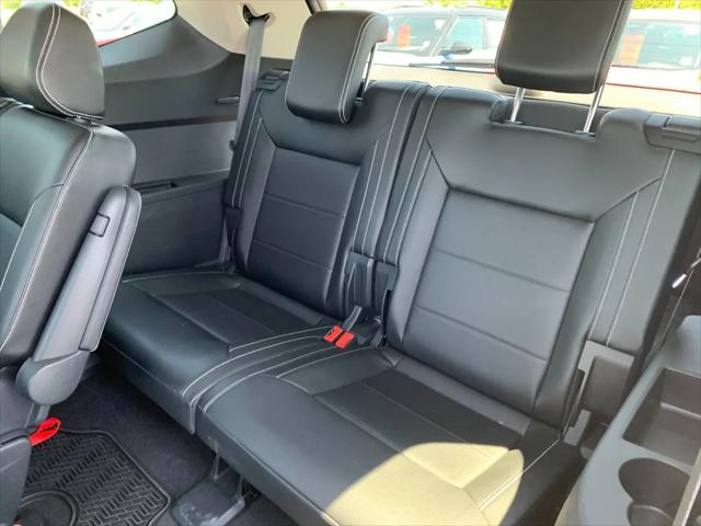 2021 Volkswagen Atlas 3.6L V6 SE w/Technology R-Line