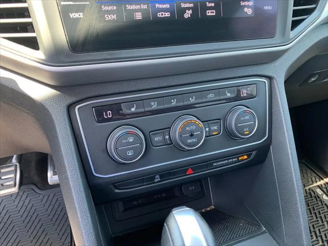 2021 Volkswagen Atlas 3.6L V6 SE w/Technology R-Line