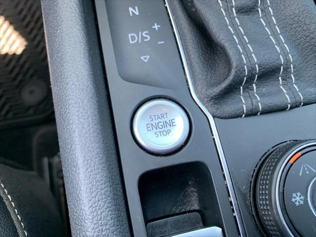 2021 Volkswagen Atlas 3.6L V6 SE w/Technology R-Line