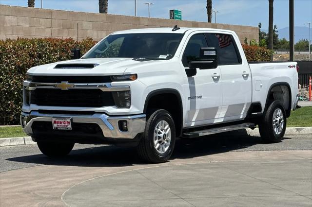 2025 Chevrolet Silverado 2500HD 4WD Crew Cab Standard Bed LT