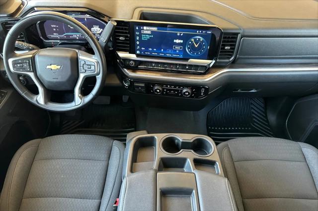 2025 Chevrolet Silverado 2500HD 4WD Crew Cab Standard Bed LT