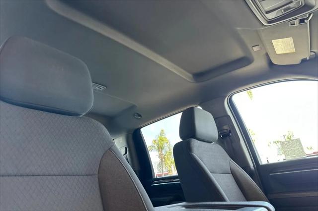 2025 Chevrolet Silverado 2500HD 4WD Crew Cab Standard Bed LT