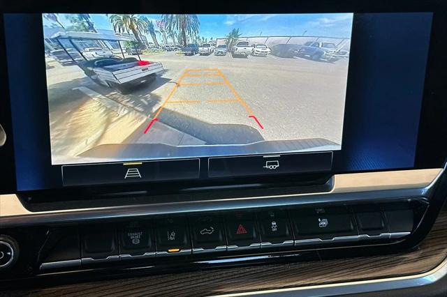 2025 Chevrolet Silverado 2500HD 4WD Crew Cab Standard Bed LT