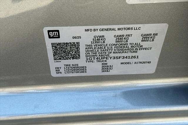 2025 GMC Sierra 2500HD 4WD Crew Cab Standard Bed AT4