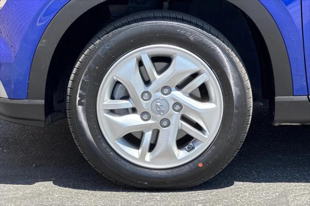 2024 Hyundai Venue SE