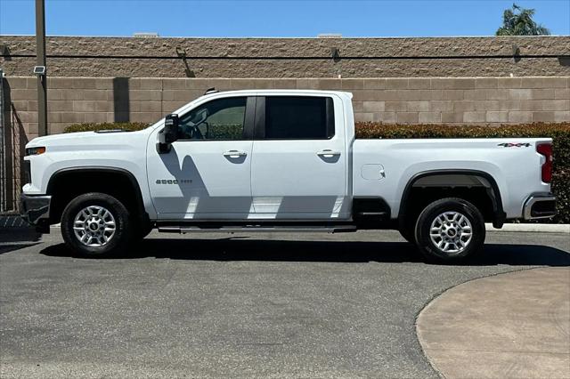 2025 Chevrolet Silverado 2500HD 4WD Crew Cab Standard Bed LT