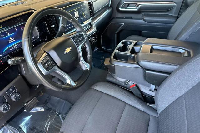 2025 Chevrolet Silverado 2500HD 4WD Crew Cab Standard Bed LT