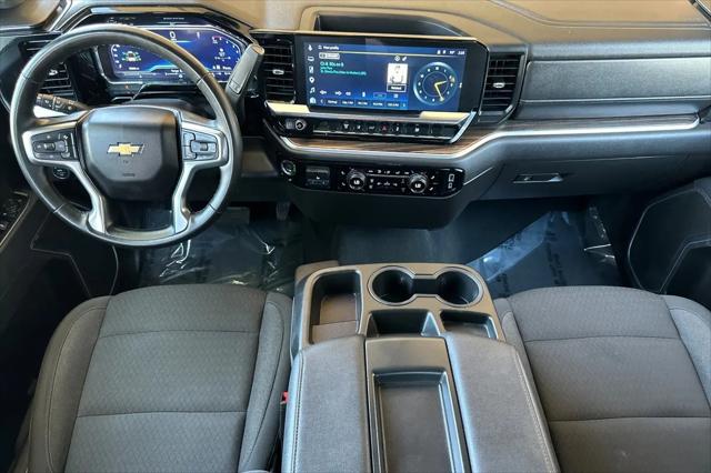 2025 Chevrolet Silverado 2500HD 4WD Crew Cab Standard Bed LT
