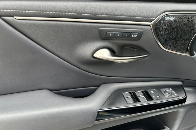 2023 Lexus ES 350 Luxury