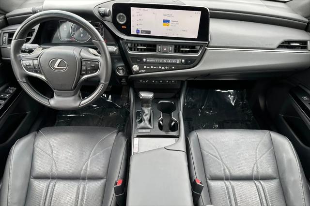 2023 Lexus ES 350 Luxury